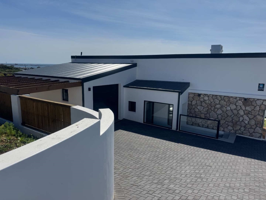 2 Bedroom Property for Sale in St Helena Bay Western Cape